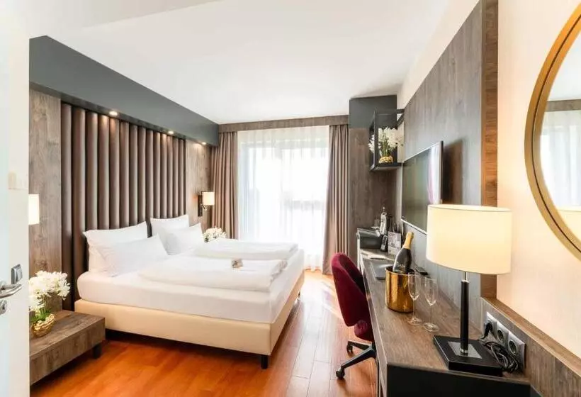 スタンダードシングルルーム, Plaza Premium Parkhotel Neu Ulm