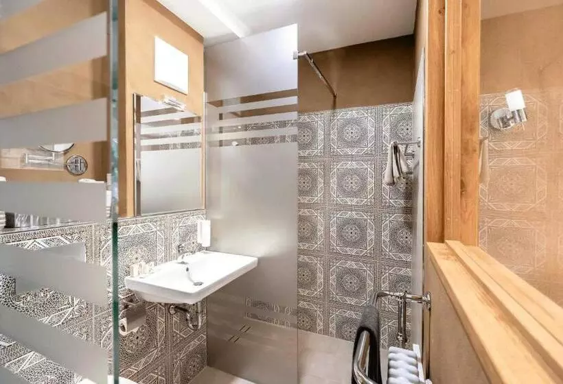 اتاق سوپریور سه تخته, Seinz Wisdom Resort   Bio Hotel Vegan Vegetarisch