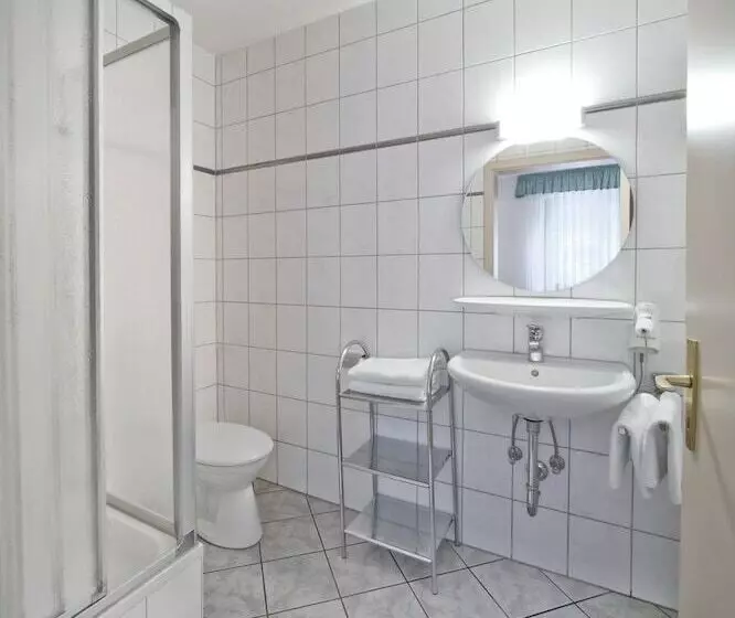 Standart Oda, Waldhotel Bächlein