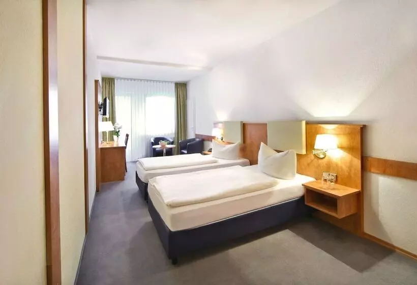 Standart Oda, Waldhotel Bächlein