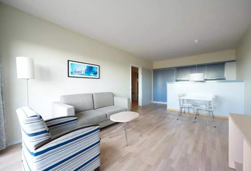 Apartament 1 Dormitori, Marina