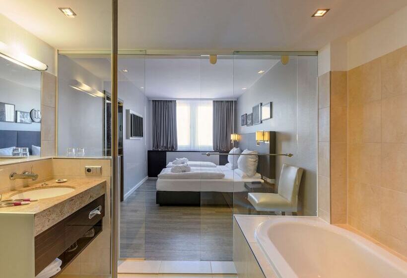 Полулюкс, Mercure Hotel Potsdam City