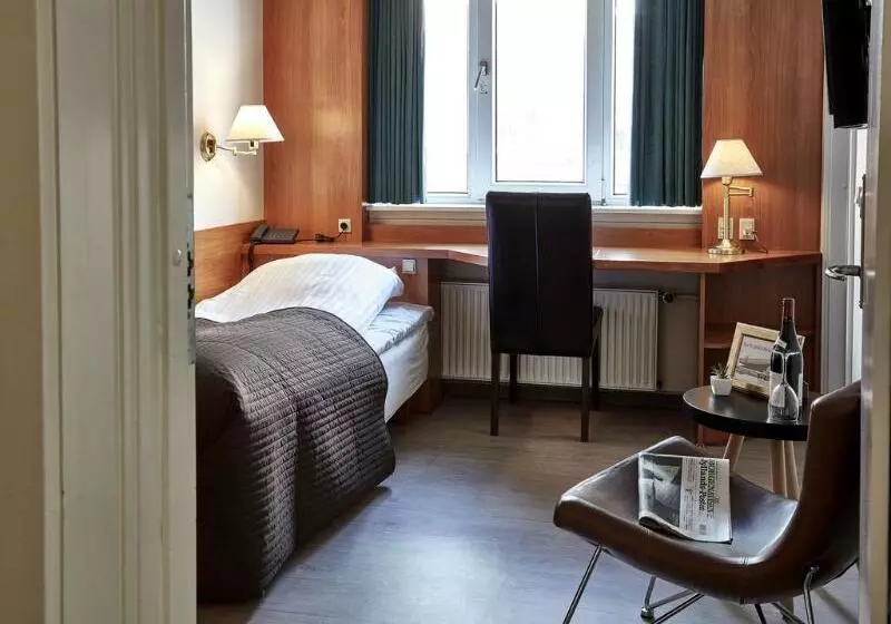 اتاق استاندارد یک نفره, Milling Hotel Gestus