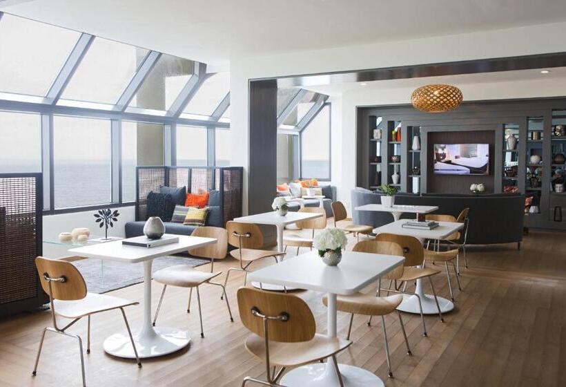 Club Room King Bed, Renaissance Santo Domingo Jaragua Hotel & Casino