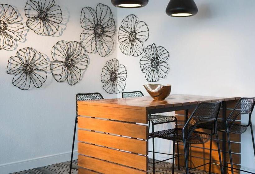 Executive Suite, Renaissance Santo Domingo Jaragua Hotel & Casino