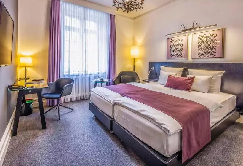 اتاق استاندارد, Scandic Palace