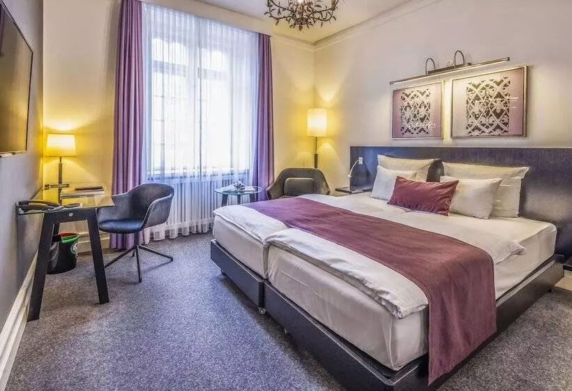 اتاق استاندارد, Scandic Palace
