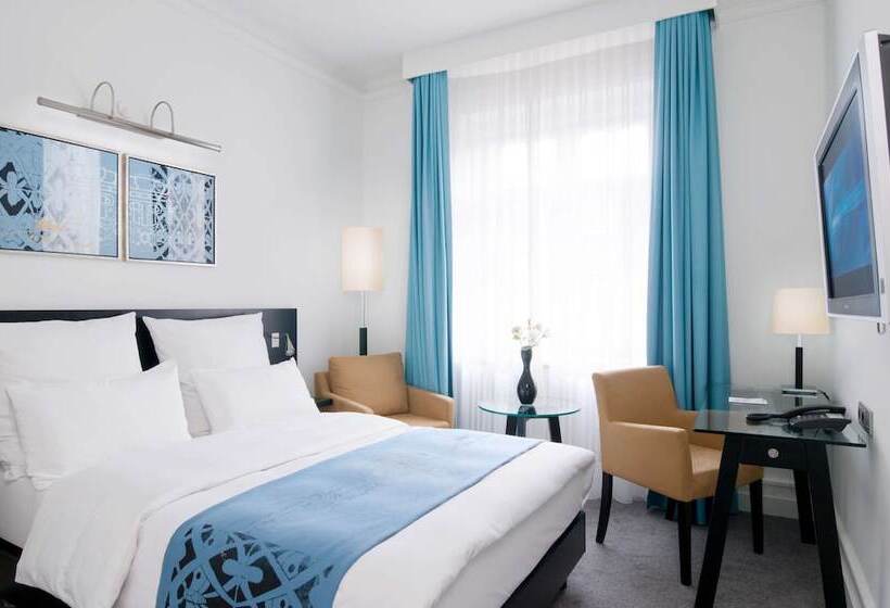 Номер Superior, Scandic Palace