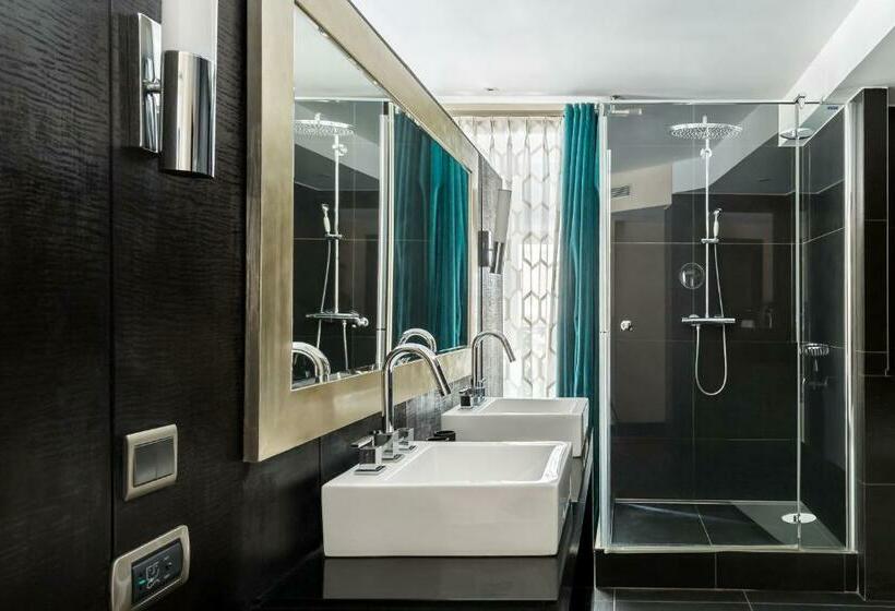 デラックスルーム, Chalgrin Boutique