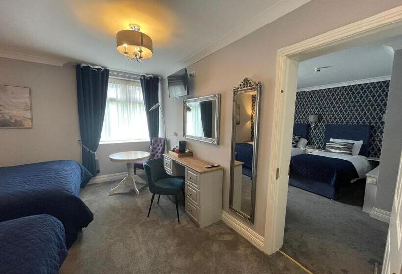 غرفة قياسية ثلاثية, Ardboyne