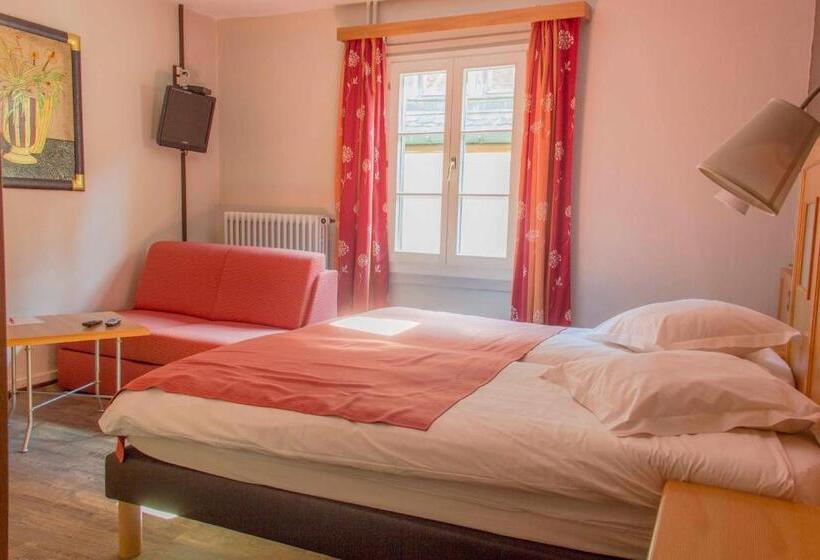 غرفة إقتصادية, Au Cerf