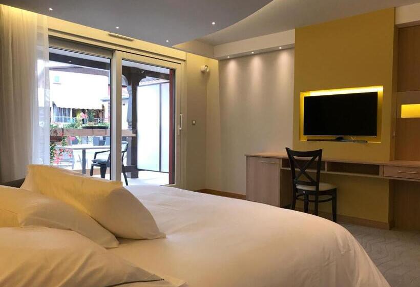 带阳台的高级房间, Au Soleil, Hôtel Restaurant & Spa