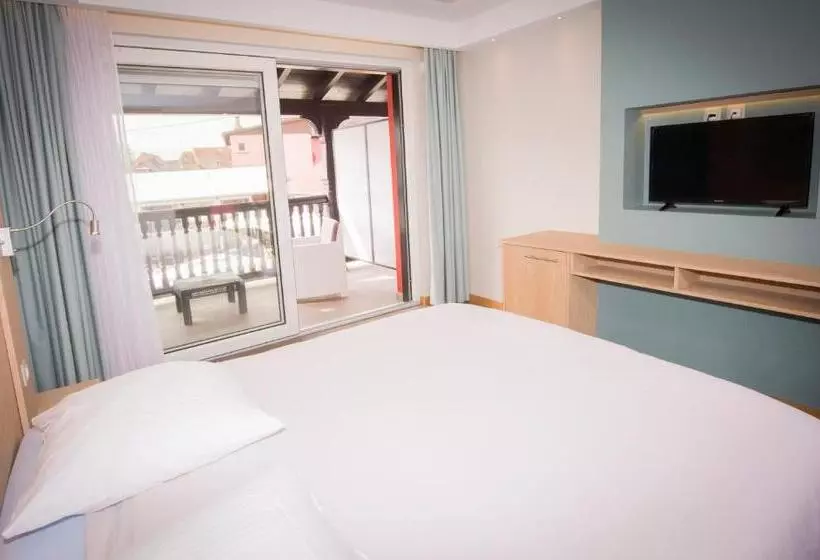 バルコニー付きスーペリアルーム, Au Soleil, Hôtel Restaurant & Spa