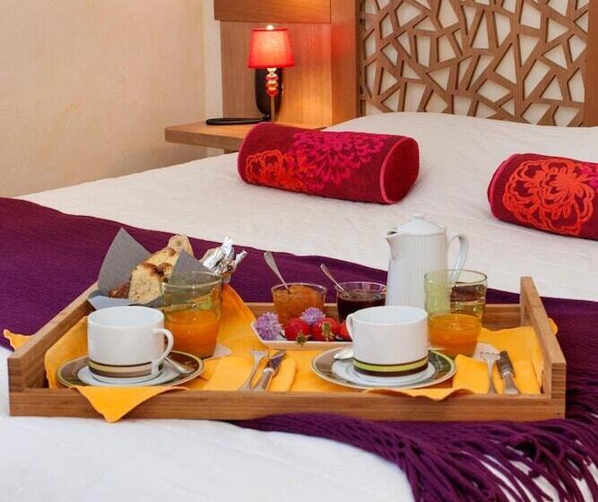 Номер Стандарт, Auberge Du Poids Public Logis