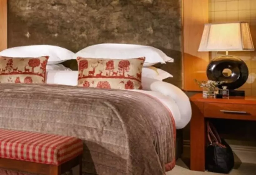 سوییت جونیور, Ballygarry Estate Hotel & Spa
