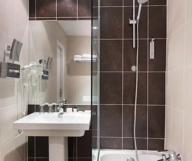 テラス付きデラックスルーム, Best Western Plus Hôtel Massena Nice