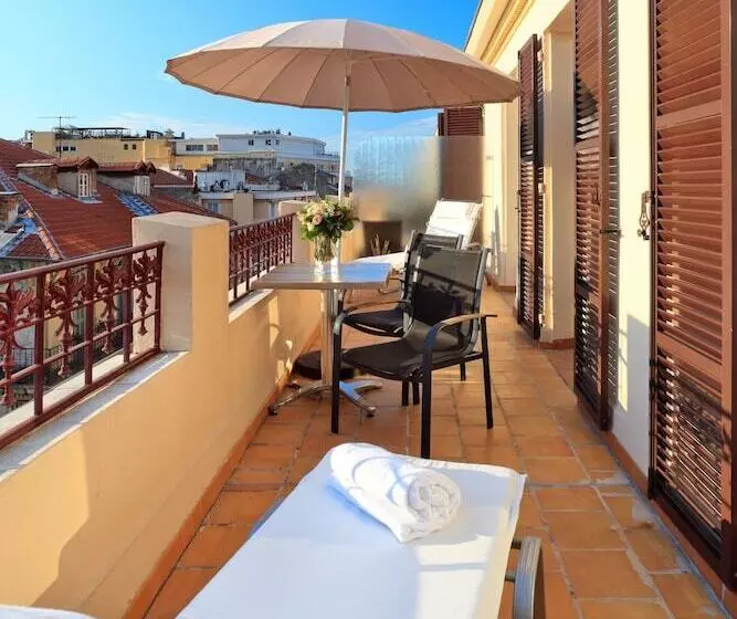 テラス付きデラックスルーム, Best Western Plus Hôtel Massena Nice