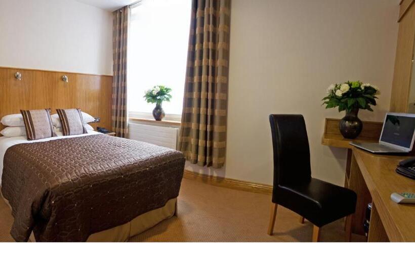 חדר סטנדרט לארבעה, Blooms