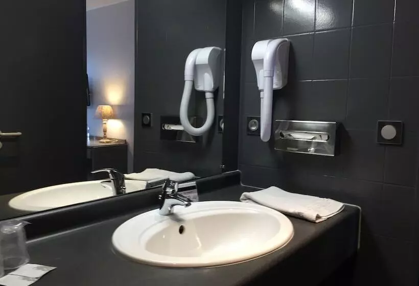 スタンダード４人部屋, Brit Hotel Golfhotel Saint Samson
