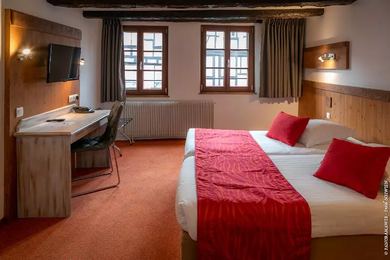 Comfort Room, Logis Hôtel De La Cloche