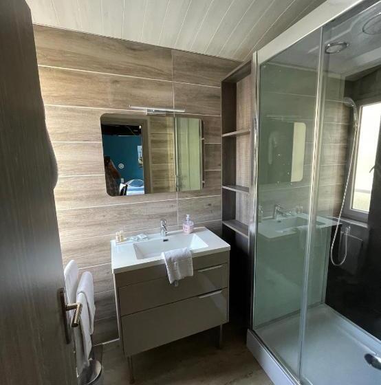 标准间, De La Mer