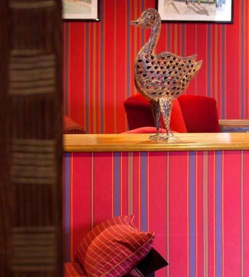 Номер Стандарт Вид на Город, Grand Hôtel De Solesmes   Teritoria