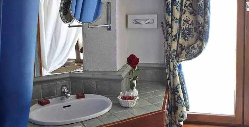 اتاق سوپریور, Grand Hôtel Dechampaigne