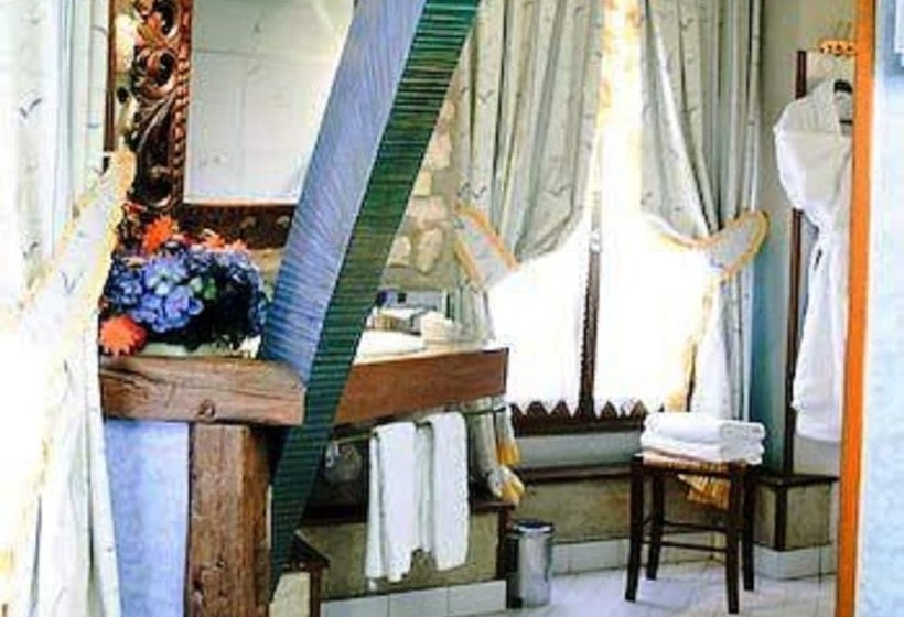 اتاق سوپریور, Grand Hôtel Dechampaigne