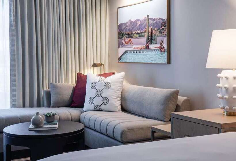 キングサイズベッドのジュニアスイート, Hilton Colon Quito