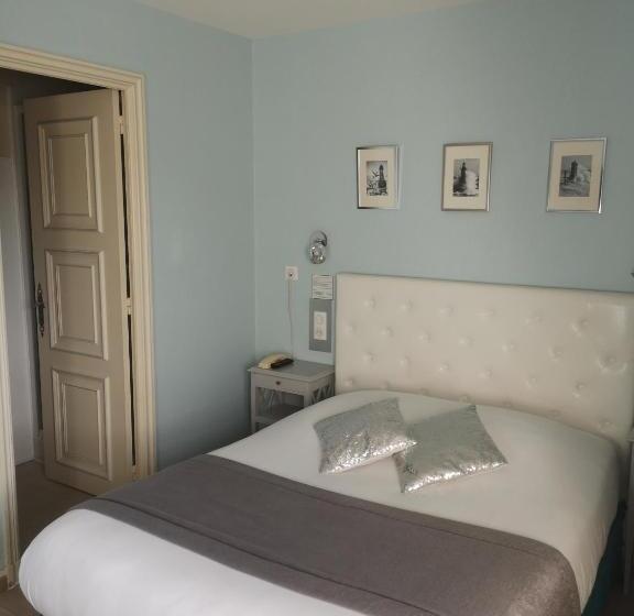 スタンダードルーム, Hôtel Les Deux Magots