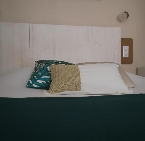 スーペリアファミリールーム, Hôtel Les Deux Magots