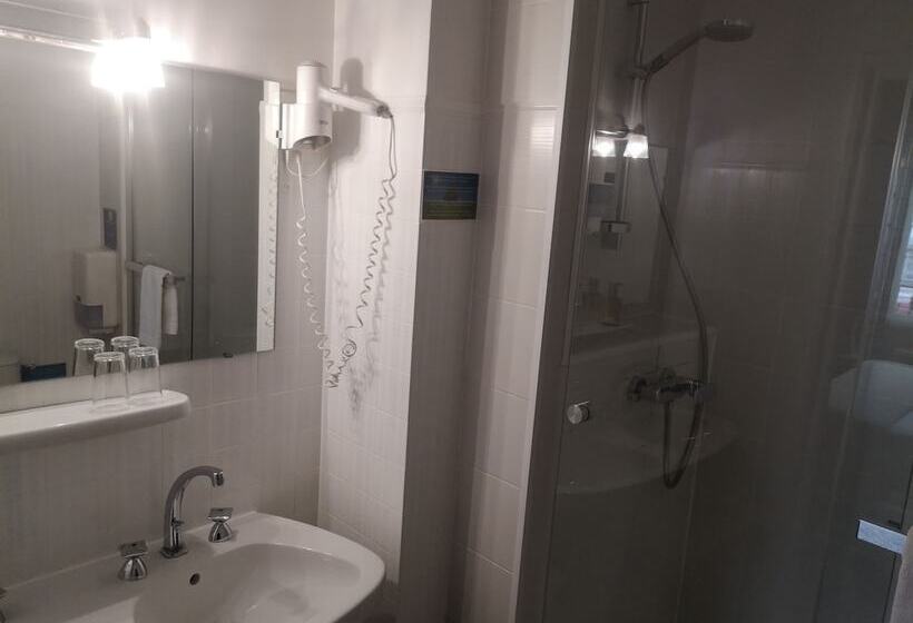 スタンダードルーム, Hôtel Les Deux Magots