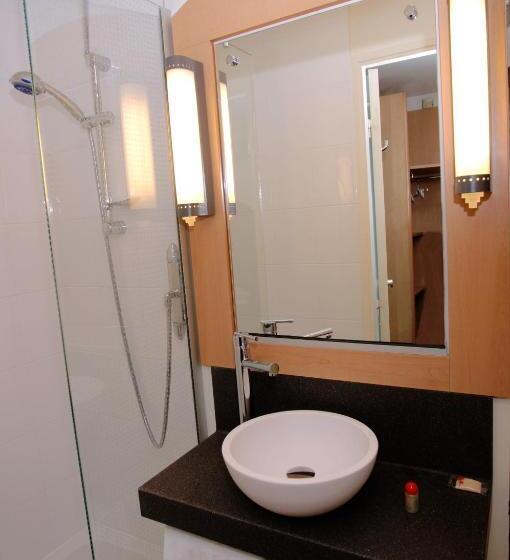 스탠다드 룸, Ibis Clermont Ferrand Sud Herbet