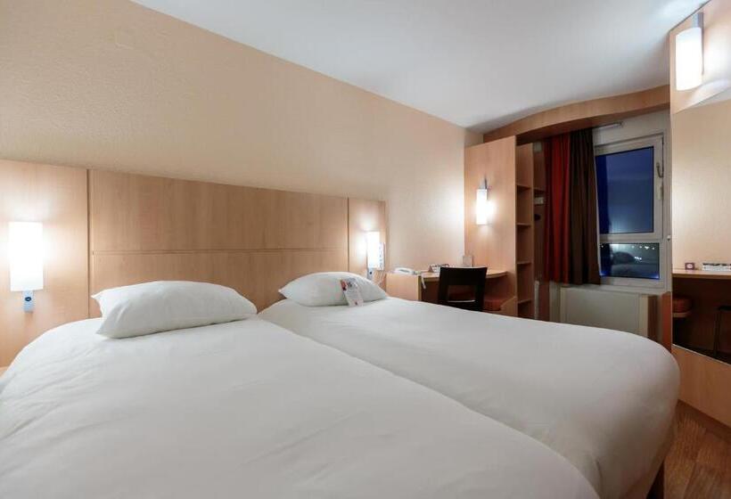 חדר סטנדרט, Ibis Clermont Ferrand Sud Herbet