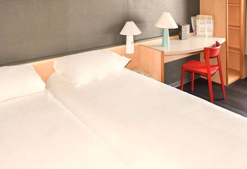 スタンダードルーム, Ibis Rochefort