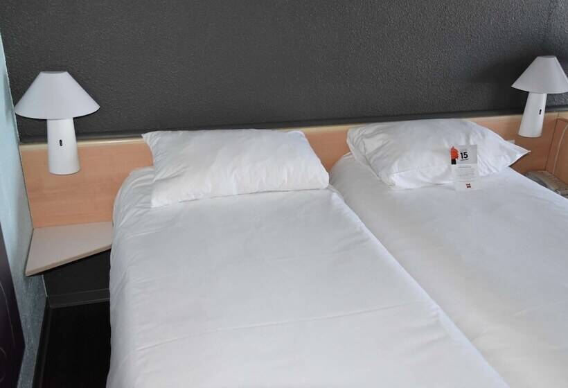 スタンダードルーム, Ibis Rochefort