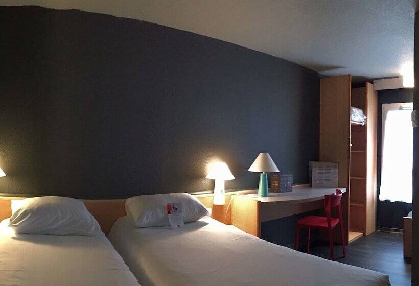 スタンダードルーム, Ibis Rochefort