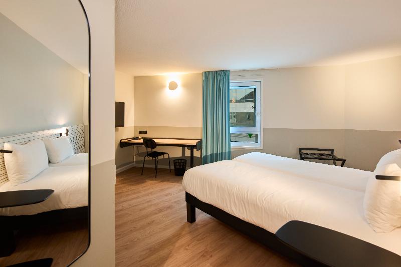 Номер Стандарт, Ibis Styles Paris Poissy