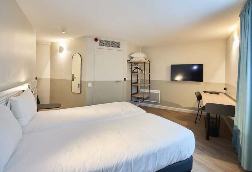 Номер Стандарт, Ibis Styles Paris Poissy