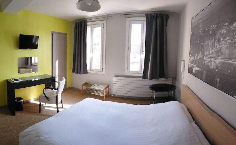 스탠다드 룸, L Auberge Du Cochon D Or