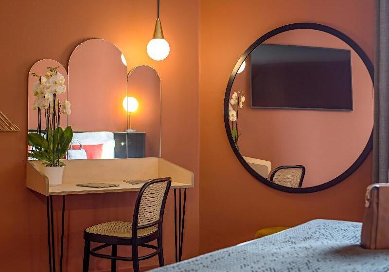 Номер Superior, Mercure Nantes Centre Passage Pommeraye