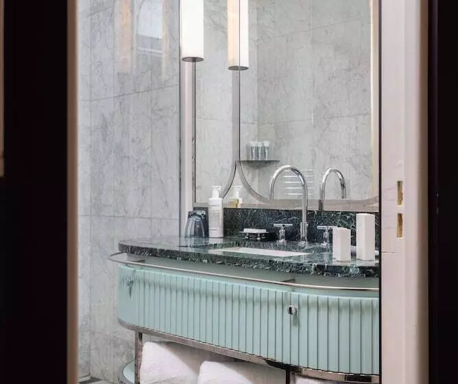 Juniorsviitti Kaupunkinäkymä, Mondrian Cannes