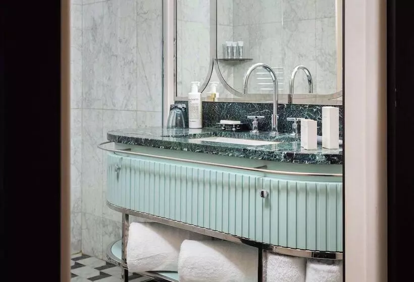 Juniorsviitti Kaupunkinäkymä, Mondrian Cannes
