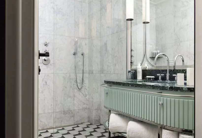Juniorsviitti Kaupunkinäkymä, Mondrian Cannes