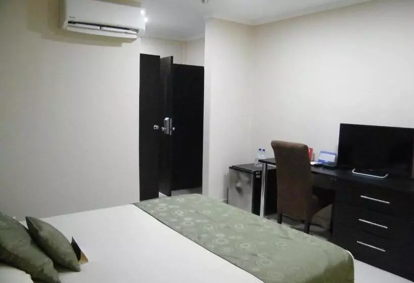 اتاق اجرایی, Ramada