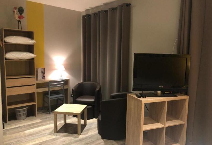 غرفة ديلوكس, De L Abbaye à Cluny