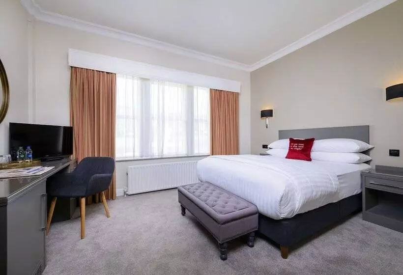 スタンダードルーム, The Metropole Hotel Cork