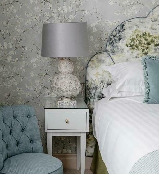 חדר סטנדרט, Station House