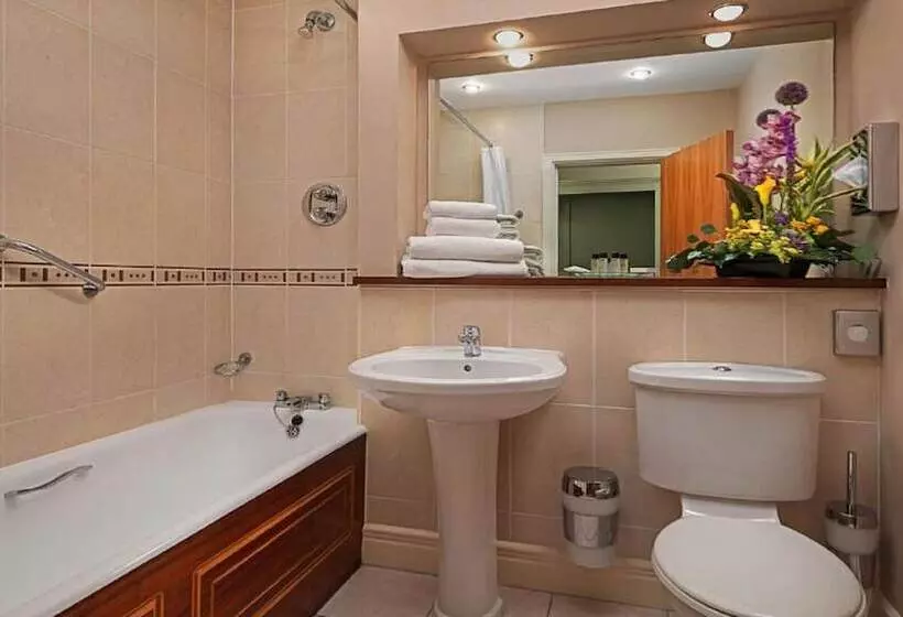 スタンダードトリプルルーム, Oranmore Lodge Hotel Conference And Leisure Centre Galway