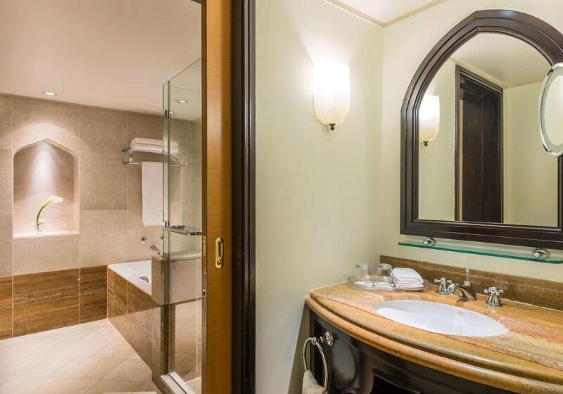 Классический Номер, Sheraton Abu Dhabi Hotel & Resort